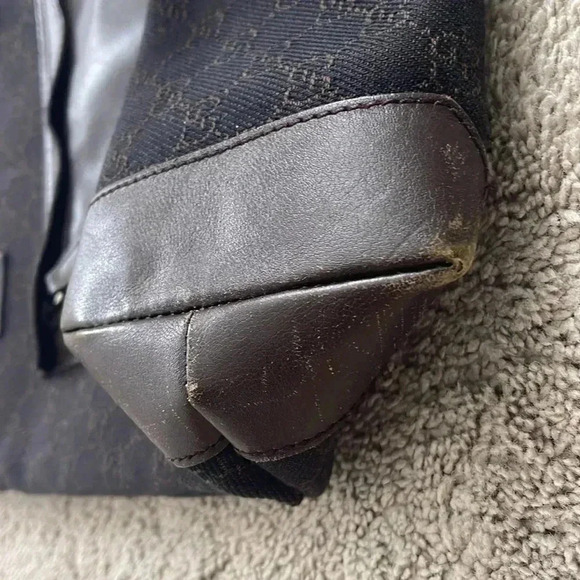 Gucci GG Brown Tote - Picture 9 of 11